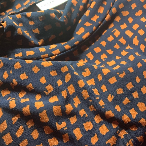 NWOT BEAUTIFUL TURTLENECK FROM SUSAN GRAVER - Picture 2 of 6